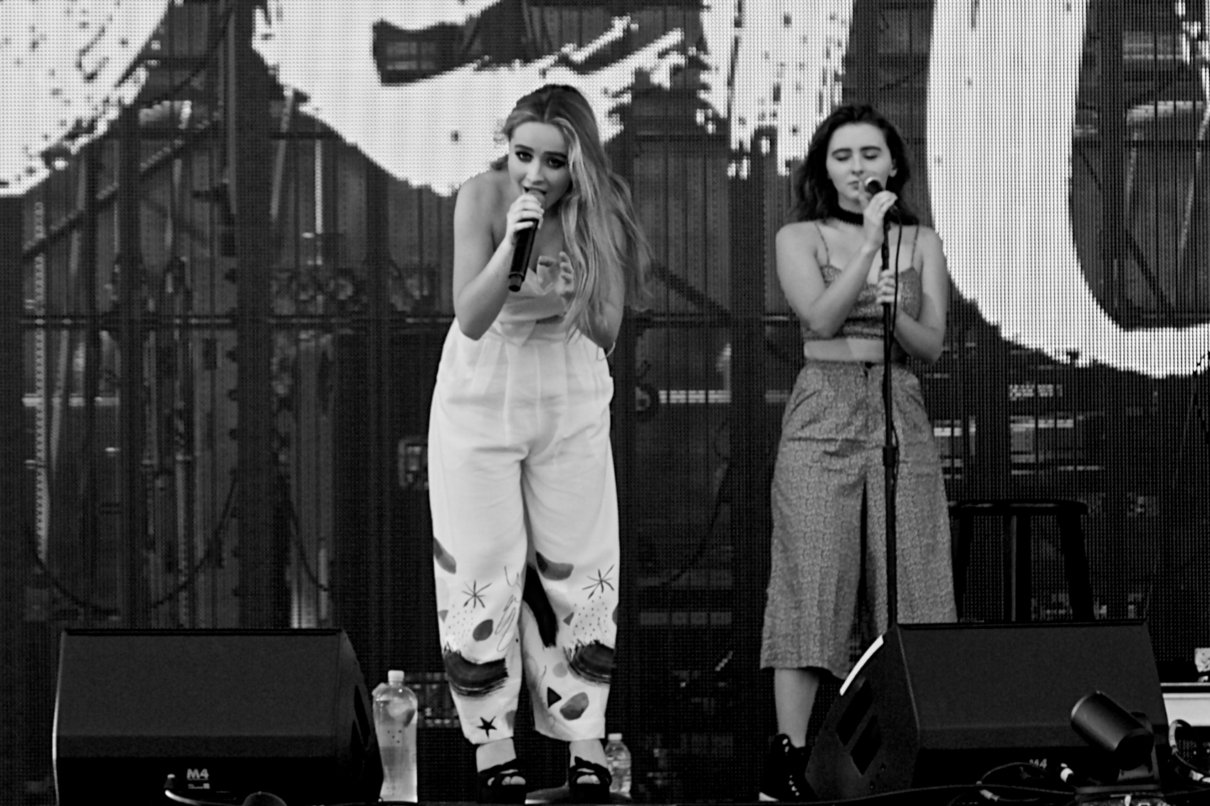 2016 Show of the Summer
Herseypark Stadium
Hersey, PA
August 20, 2016

DerekBrad.com